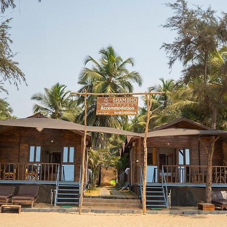 Shambho Retreat Hotel คานาโคนา ภายนอก รูปภาพ